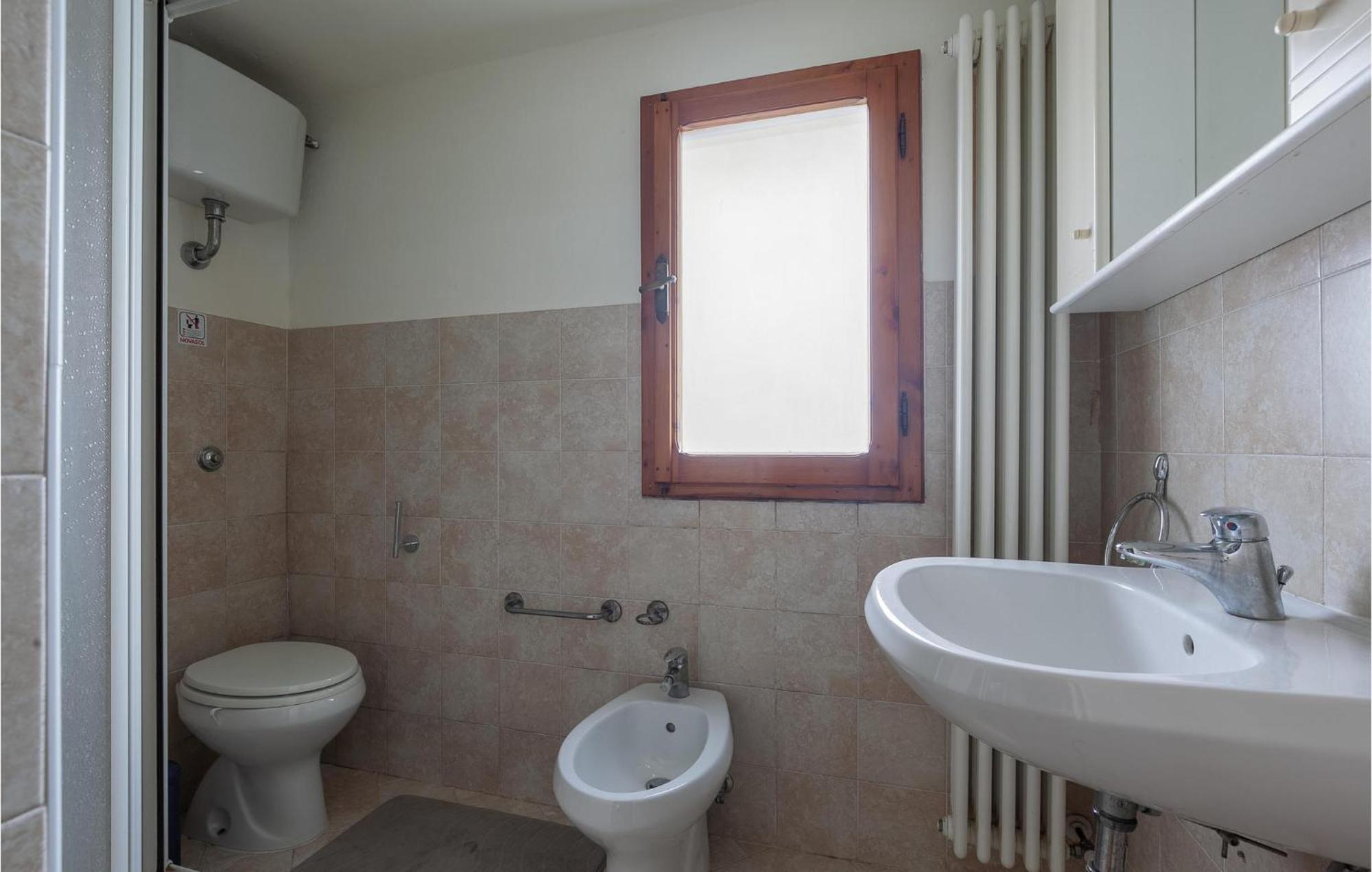 Awesome Home In Montefoscoli With Wifi Экстерьер фото