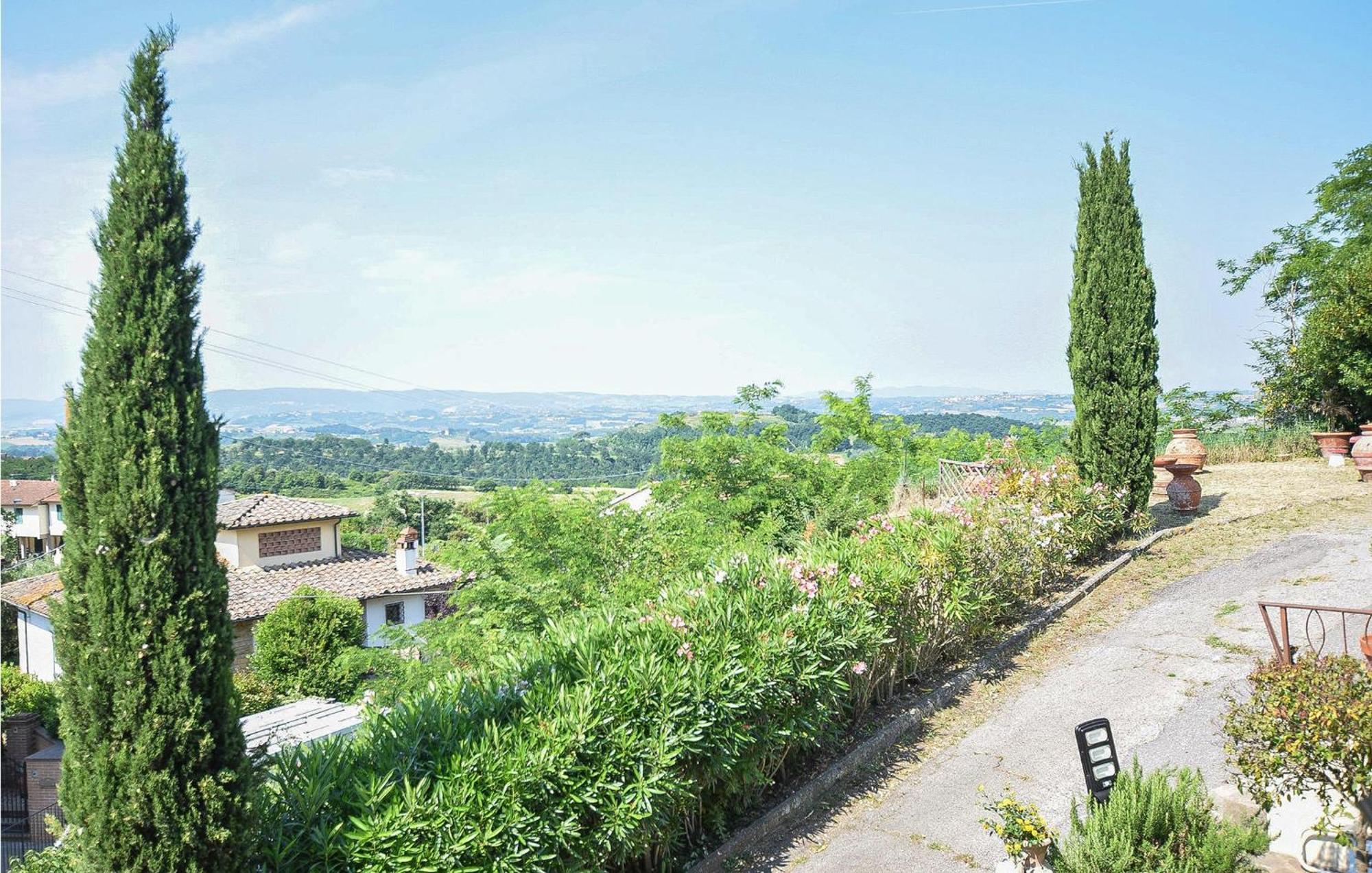 Awesome Home In Montefoscoli With Wifi Экстерьер фото